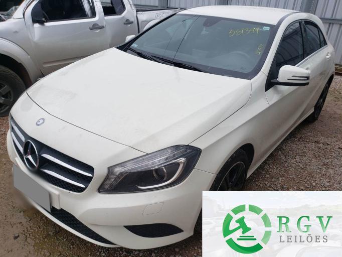 MERCEDES BENZ A200 13/14