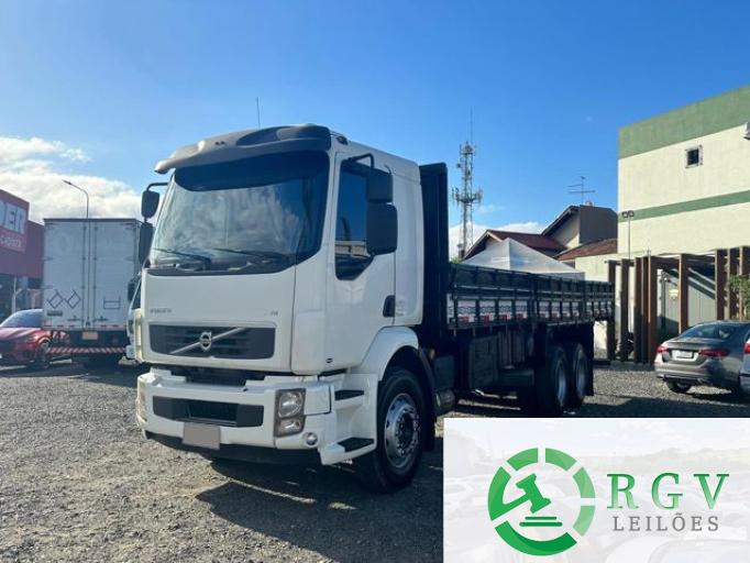 VOLVO VM-270 12/12