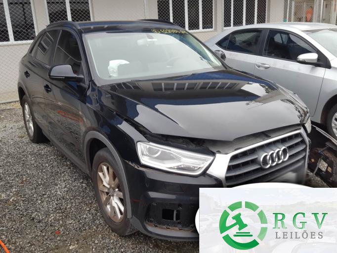 AUDI Q3 16/17