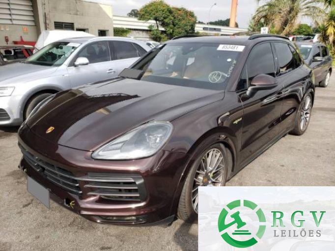 PORSCHE CAYENNE 22/23