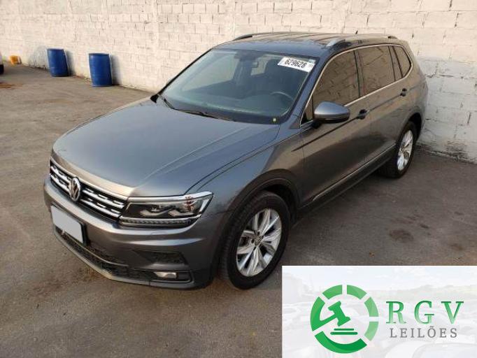 VOLKSWAGEN TIGUAN 18/18