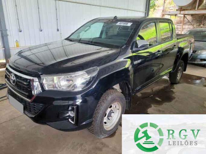TOYOTA HILUX CD 19/19